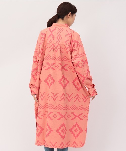 チチカカ（チチカカ）の「ナバホジャカードワンピース（シャツワンピース・レディース・ブラウン/アイボリー/ピンク・FREE）」の19枚目の写真