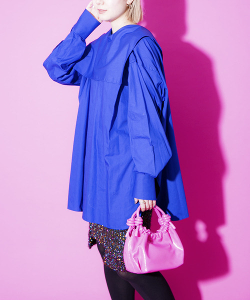 iI（アイ）の「iI　square collar blouse（シャツ/ブラウス・レディース・ホワイト/ブラック/ブルー・ONE）」の3枚目の写真