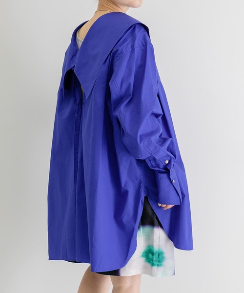 iI（アイ）の「iI　square collar blouse（シャツ/ブラウス・レディース・ホワイト/ブラック/ブルー・ONE）」の6枚目の写真