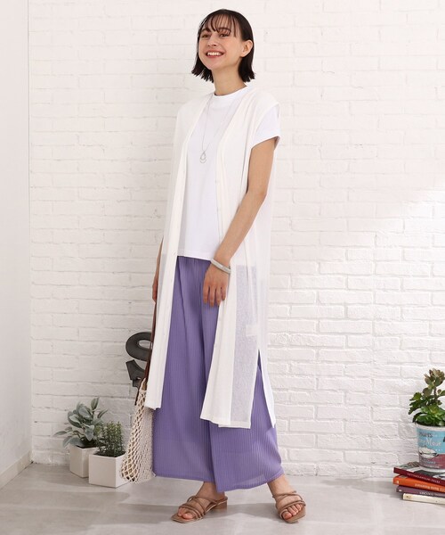 Cutie Blonde（キューティーブロンド）の「◆サイドスリット ロングジレ（ベスト・レディース・オフホワイト/ブラック/カーキ・00）」の17枚目の写真