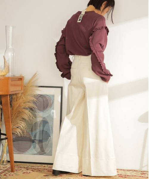 mici（ミチ）の「(mici)スーパーワイドパンツ（その他パンツ・レディース・ベージュ/ホワイト系その他・SMALL/MEDIUM）」の4枚目の写真