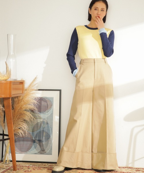 mici（ミチ）の「(mici)スーパーワイドパンツ（その他パンツ・レディース・ベージュ/ホワイト系その他・SMALL/MEDIUM）」の5枚目の写真