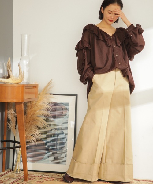 mici（ミチ）の「(mici)スーパーワイドパンツ（その他パンツ・レディース・ベージュ/ホワイト系その他・SMALL/MEDIUM）」の7枚目の写真