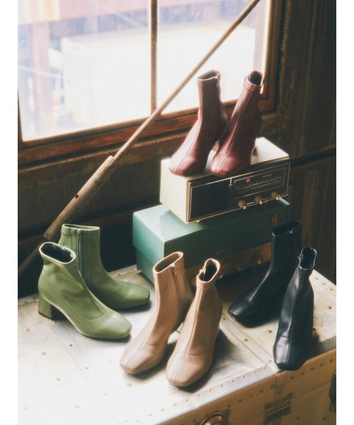 ORiental TRaffic(オリエンタルトラフィック)の「ORiental Traffic ストレッチブーツ(ブーツ・レディース・ブラウン/グレイッシュベージュ/ブラック/カーキ・S/M/L/LL)」の5枚目の写真