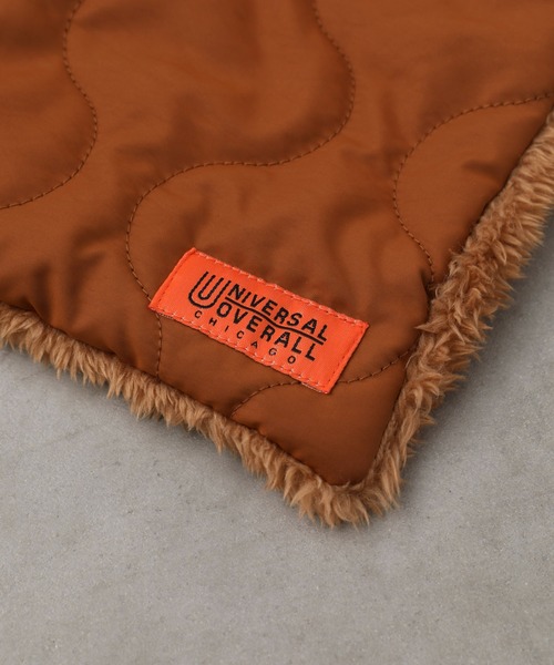 UNIVERSAL OVERALL（ユニバーサルオーバーオール）の「【UNIVERSAL OVERALL】ウェーブキルト差し込みマフラー（マフラー・レディース・ベージュ/ブラウン/グリーン/ネイビー・FREE）」の8枚目の写真