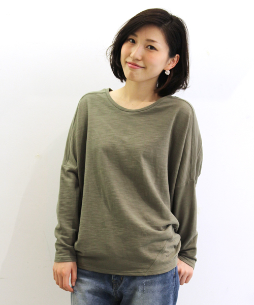 WHO'S WHO gallery（フーズフーギャラリー）の「【SMOOZZYS】切替デザインTEE（Tシャツ/カットソー・レディース・ホワイト/カーキ/ブラック/ライトグレー・FREE）」の4枚目の写真