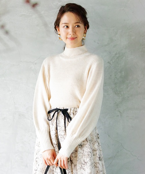 ENNEA(エンネア)の「【2022AWプレオーダー】ウールモヘアタム・ボリュームスリーブハイネックリブニット(ニット/セーター・レディース・オフホワイト/ブラック/ベージュ・M)」の2枚目の写真