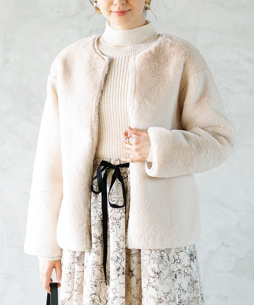 ENNEA(エンネア)の「【2022AWプレオーダー】ウールモヘアタム・ボリュームスリーブハイネックリブニット(ニット/セーター・レディース・オフホワイト/ブラック/ベージュ・M)」の4枚目の写真