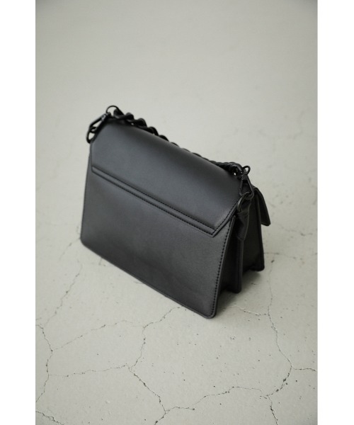 AZUL by moussy（アズールバイマウジー）の「CHUNKY CHAIN SHOULDER BAG/チャンキーチェーンショルダーバッグ（ショルダーバッグ・レディース・ブラック/ライトベージュ・FREE）」の7枚目の写真