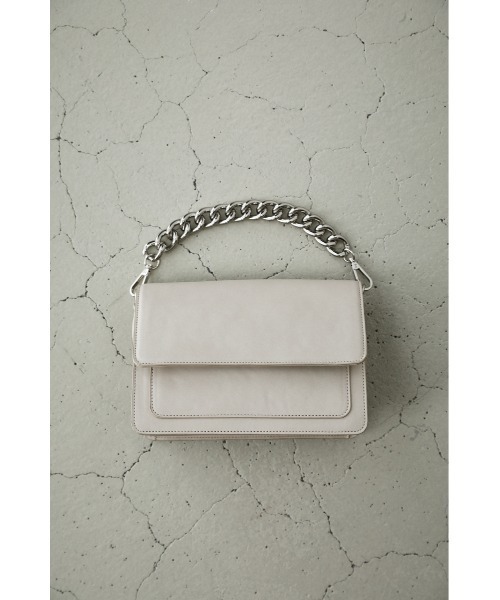 AZUL by moussy（アズールバイマウジー）の「CHUNKY CHAIN SHOULDER BAG/チャンキーチェーンショルダーバッグ（ショルダーバッグ・レディース・ブラック/ライトベージュ・FREE）」の15枚目の写真