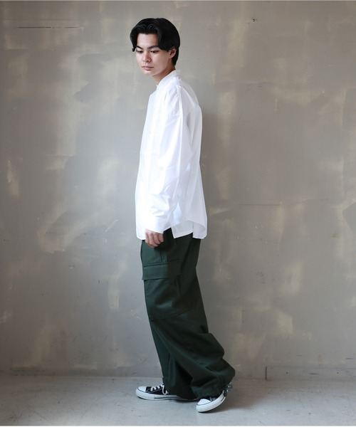 SPINNS(スピンズ)の「【ビックシルエット】長袖 ノーカラーシャツ(シャツ/ブラウス・メンズ・ホワイト/ブラック/サックスブルー・L)」の20枚目の写真