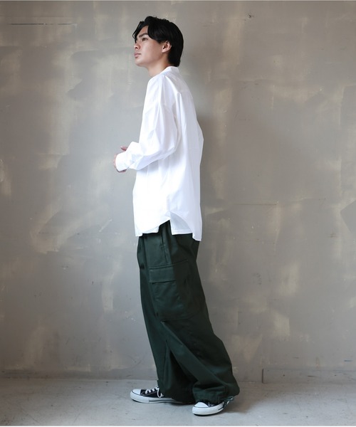 SPINNS(スピンズ)の「【ビックシルエット】長袖 ノーカラーシャツ(シャツ/ブラウス・メンズ・ホワイト/ブラック/サックスブルー・L)」の15枚目の写真