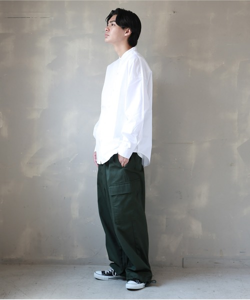 SPINNS(スピンズ)の「【ビックシルエット】長袖 ノーカラーシャツ(シャツ/ブラウス・メンズ・ホワイト/ブラック/サックスブルー・L)」の14枚目の写真