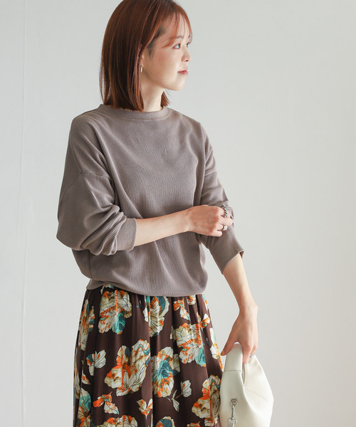 URBAN RESEARCH DOORS（アーバンリサーチドアーズ）の「タックフライスロングスリーブTシャツ（Tシャツ/カットソー・レディース・ブラック/オフホワイト/グレー系その他/イエロー系その他・MEDIUM）」の12枚目の写真