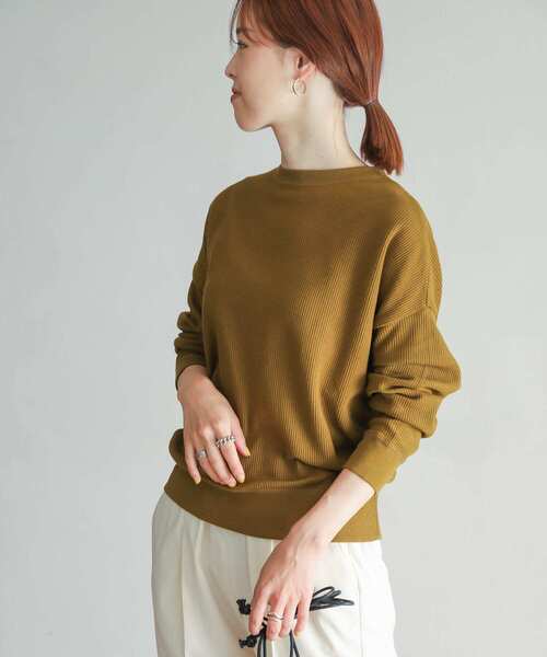 URBAN RESEARCH DOORS（アーバンリサーチドアーズ）の「タックフライスロングスリーブTシャツ（Tシャツ/カットソー・レディース・ブラック/オフホワイト/グレー系その他/イエロー系その他・MEDIUM）」の21枚目の写真