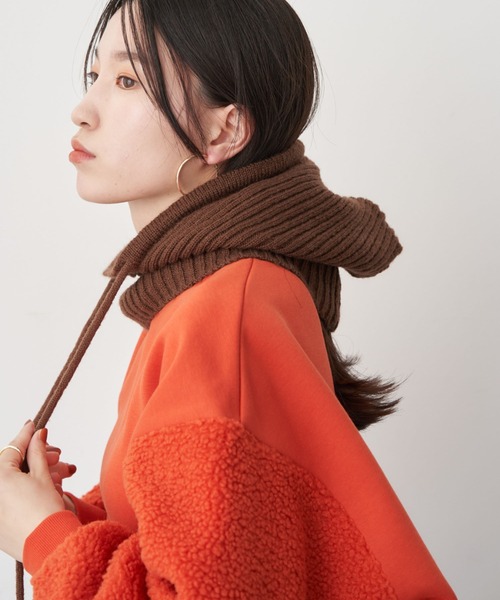 earth music&ecology(アースミュージックアンドエコロジー)の「バラクラバフードキャップ(ニットキャップ/ビーニー・レディース・アイボリー/ブラウン/ブラック/グリーン・FREE)」の1枚目の写真