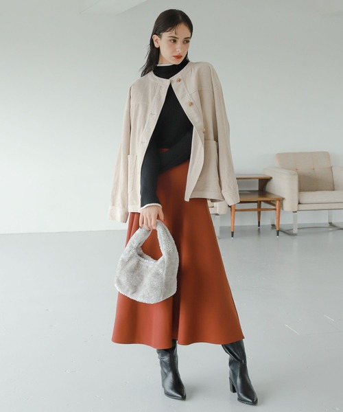 LAKOLE（ラコレ）の「12Gフレアスリーブモックネックニット / 298289（ニット/セーター・レディース・その他9/アイボリー/その他6/オフホワイト/オレンジ/セージグリーン/ベージュ/ブラック・SMALL/MEDIUM）」の11枚目の写真