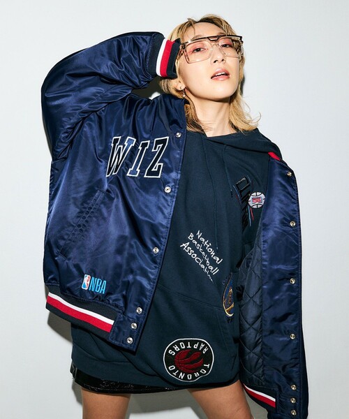 NBA/エヌビーエー NBA チームロゴ刺繍 ナイロン バーシティジャケット