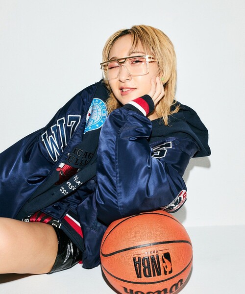 NBA/エヌビーエー NBA チームロゴ刺繍 ナイロン バーシティジャケット