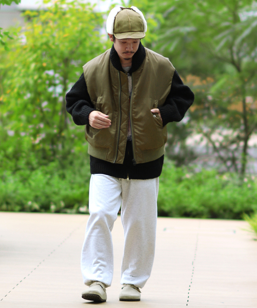 KIFFE（キッフェ）の「【KIFFE/キッフェ】BIG FIT MA-1 ベスト（MA-1・メンズ・ブラック/カーキ・FREE）」の5枚目の写真