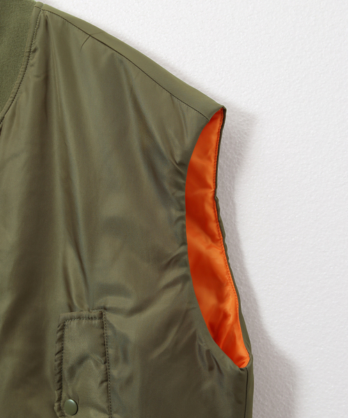 KIFFE（キッフェ）の「【KIFFE/キッフェ】BIG FIT MA-1 ベスト（MA-1・メンズ・ブラック/カーキ・FREE）」の19枚目の写真