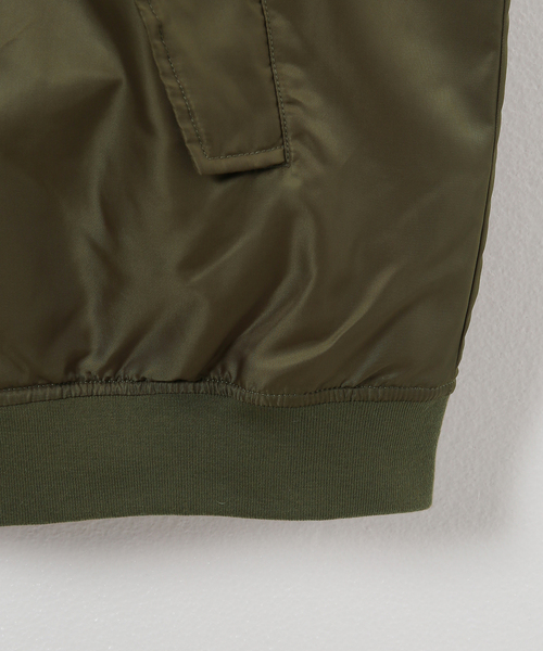 KIFFE（キッフェ）の「【KIFFE/キッフェ】BIG FIT MA-1 ベスト（MA-1・メンズ・ブラック/カーキ・FREE）」の22枚目の写真