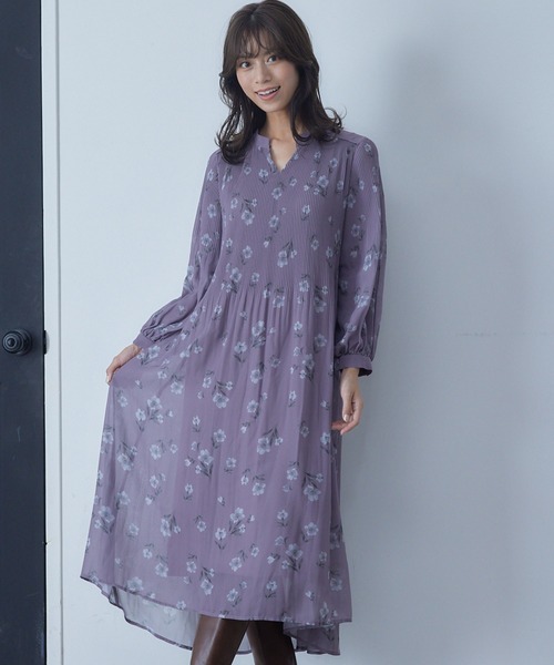 12Twelve Agenda(トゥエルブ アジェンダ)の「花柄消しプリーツ長袖ワンピース(ワンピース・レディース・ピンク/グリーン・M)」の14枚目の写真