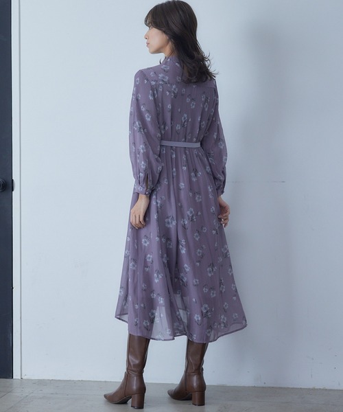 12Twelve Agenda(トゥエルブ アジェンダ)の「花柄消しプリーツ長袖ワンピース(ワンピース・レディース・ピンク/グリーン・M)」の12枚目の写真
