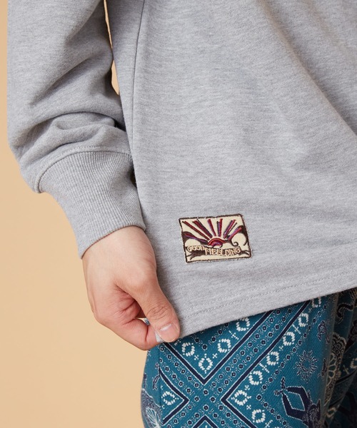 チャイハネ(チャイハネ)の「【チャイハネ】Amina×grn パチモMEN'SトップスLサイズ(スウェット・メンズ・グレー/グリーン/キャメル・FREE)」の11枚目の写真