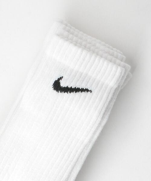 NIKE(ナイキ)の「<NIKE>エブリデイ クルー ソックス 3P(ソックス/靴下・レディース・ホワイト・FREE)」の2枚目の写真