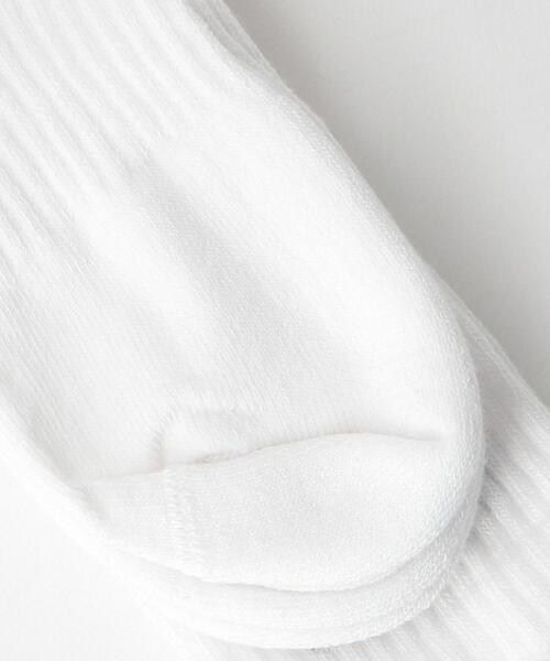 NIKE(ナイキ)の「<NIKE>エブリデイ クルー ソックス 3P(ソックス/靴下・レディース・ホワイト・FREE)」の3枚目の写真