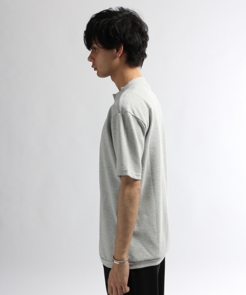 HARE(ハレ)の「【COOL MAX】リンクスモックネックカットソー(HARE)(Tシャツ/カットソー・メンズ・オフホワイト/ブラック/グレー・SMALL/MEDIUM)」の6枚目の写真