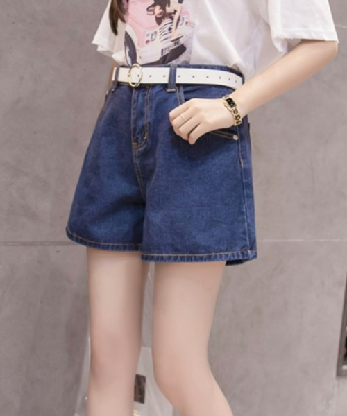 Loueme（ルエム）の「Aラインデニムショートパンツ（デニムパンツ・レディース・ホワイト/ネイビー/ブラック/ライトブルー・M/L）」の14枚目の写真