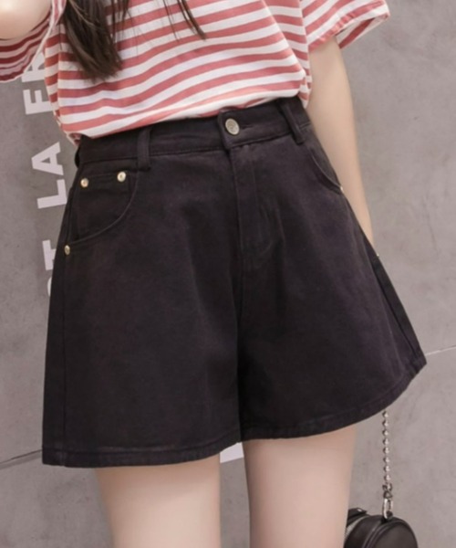 Loueme（ルエム）の「Aラインデニムショートパンツ（デニムパンツ・レディース・ホワイト/ネイビー/ブラック/ライトブルー・M/L）」の15枚目の写真