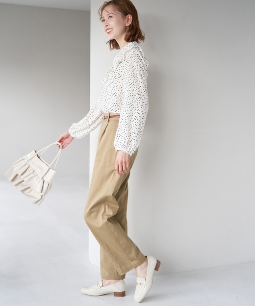 ROPE' PICNIC（ロペピクニック）の「綿ストレッチチノパンツ（チノパンツ・レディース・チャコールグレー/カーキ/ベージュ・36/38/40）」の17枚目の写真