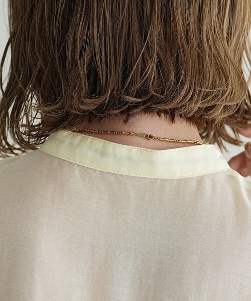 DISCOAT(ディスコート)の「シアーバンドカラーシャツ(シャツ/ブラウス・レディース・アイボリー/ブルー/ピンク/モカ・FREE)」の21枚目の写真