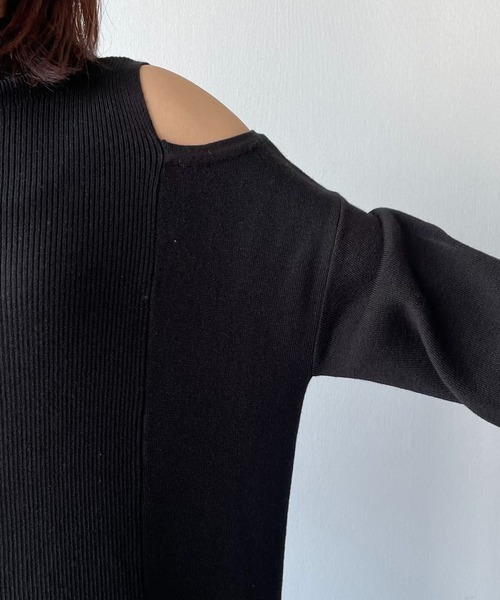 PAGEBOY(ページボーイ)の「オープンショルダーニットワンピース(ワンピース・レディース・オフホワイト/ブラック/ラベンダー・FREE)」の18枚目の写真