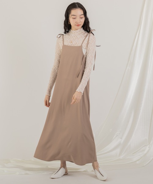 Jeudi（ジュディ）の「ショルダー紐リボンロングワンピース（ワンピース・レディース・ベージュ/ブルー/ブラック・FREE）」の7枚目の写真