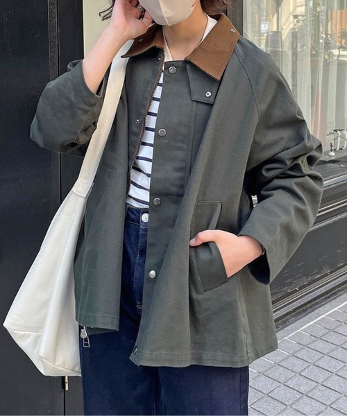 CPCM（シーピーシーエム）の「襟配色短丈ブルゾン（ブルゾン・レディース・グリーン/チャコールグレー/ホワイト・MEDIUM/LARGE）」の3枚目の写真