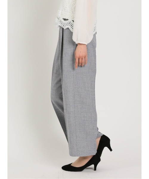 m.f.editorial（エムエフエディトリアル）の「m.f.エディトリアル レディース リネン風シャンブレー ワイドパンツ(セットアップ可能)（その他パンツ・レディース・グレー/ネイビー/ベージュ・LARGE/MEDIUM）」の20枚目の写真