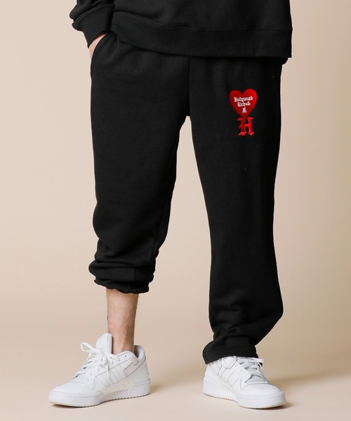 ADMIX/ATELIER SAB MEN（アドミックスアトリエサブメン）の「【Hollywood Rich.&】ハリウッドリッチ.& ハートロゴ / 裏毛スウェット ルーズシルエット イージーパンツ（スウェットパンツ・メンズ・ブラック/ホワイト・50/48）」の19枚目の写真