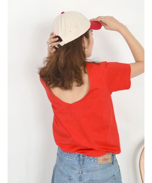 Ungrid(アングリッド)の「オーガビッツコットンバックオープンTee(Tシャツ/カットソー・レディース・レッド/オフホワイト/ブラック/ミント・FREE)」の4枚目の写真