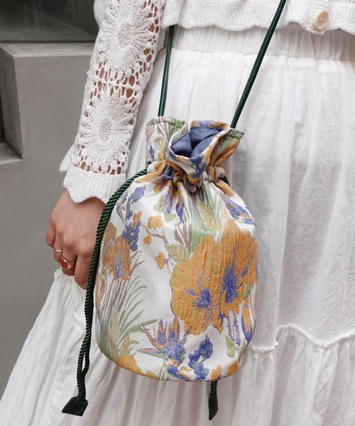cavalier 新品完売フラワー巾着バッグ daub cavane  mina Callabella 巾着バッグインバッグ 「Fabric by best of morris