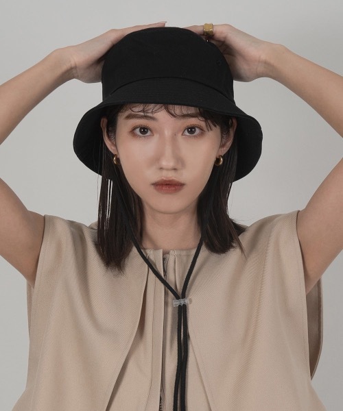 lawgy（ラウジー）の「string bucket hat（ハット・レディース・ホワイト/ブラック/ベージュ・FREE）」の5枚目の写真