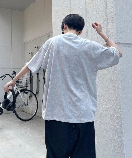 ILL'S(イルズ)の「古着ライク ヴィンテージライク イヌ / ネコ フロントプリント ビッグシルエット半袖Tシャツ カットソー ユニセックス【ILL'S】(Tシャツ/カットソー・メンズ・杢グレー/ホワイト系その他2/グレー系その他/オートミール/ホワイト/ホワイト系その他・M/L)」の16枚目の写真