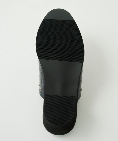 UNITED TOKYO（ユナイテッドトウキョウ）の「リアルレザースタッズ