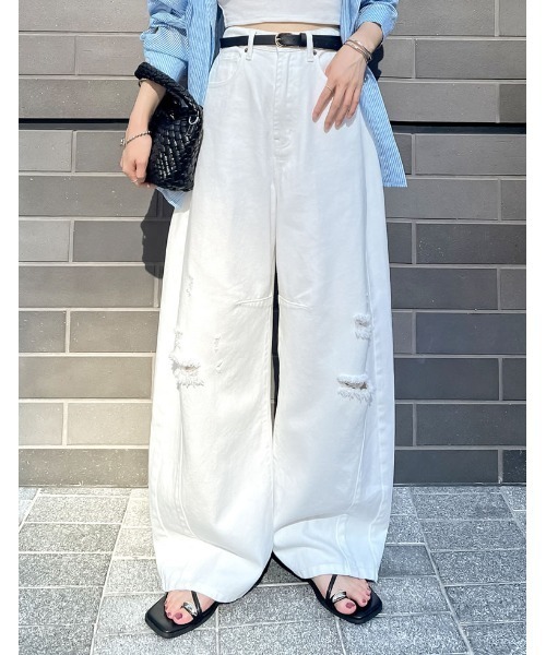 Re:EDIT（リエディ）の「[販売枚数7.5万枚突破][お気に入り登録数10万突破][トレンドNo.1デニム][全骨格美脚見えシルエット][サイズ別/身長別画像あり][低身長/高身長/大きいサイズ有]裾フリンジバレルレッグデニムパンツ（デニムパンツ・レディース・ホワイト/ブルー/ネイビー/ブラック/ブルー系その他/グレー系その他/ブルー系その他2/ブルー系その他3/ネイビー系/ホワイト系その他・SHORT/SMALL/MEDIUM/TALL/LARGE/X-LARGE/AM/AL/ALL）」の3枚目の写真