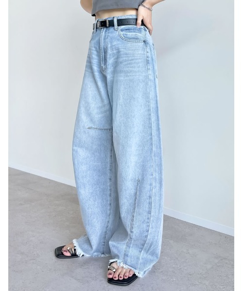 【美品】裾裏ロゴプリント入りデニムパンツ セール】 裾裏ロゴプリント入りデニムパンツ （デニムパンツ