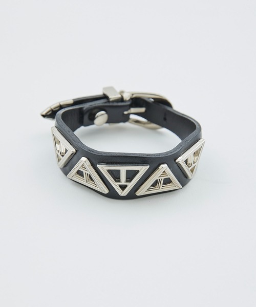 TOGA 5連　バングル一点 NEW ARRIVAL / EXCLUSIVE – TOGA ONLINE STORE