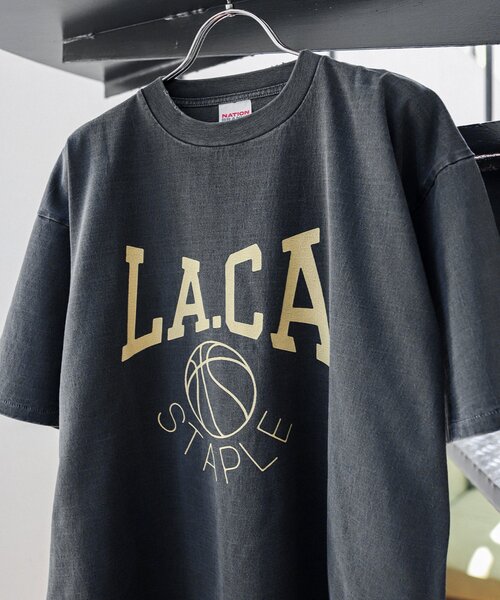 JOURNAL STANDARD relume(ジャーナルスタンダード レリューム)の「《WEB限定》【NATION BRANKS / ネーションブランクス】プリントロゴTシャツ(Tシャツ/カットソー・メンズ・ブラック系その他/ブラック/ホワイト/ピンク・LARGE/MEDIUM)」の15枚目の写真